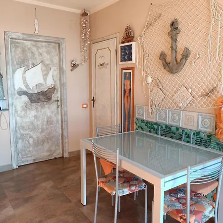 Catola Marina Di Pisa